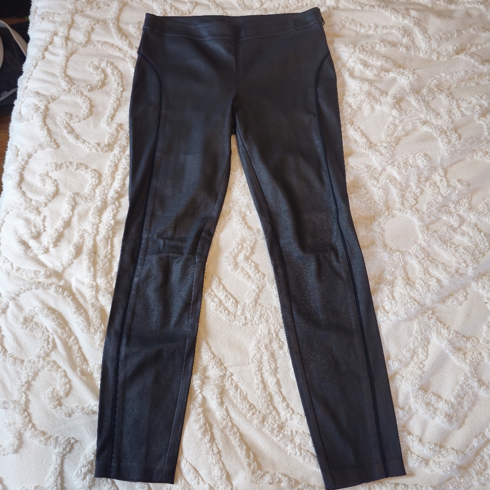 Armani exchange women's black faux leather pants size 6